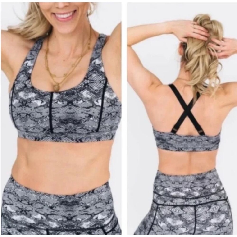 Zyia Light n Tight Adjustable Sports Bra Cobra Metallic